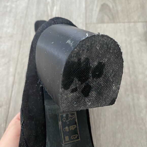 Le château heeled black boots - Picture 3 of 3